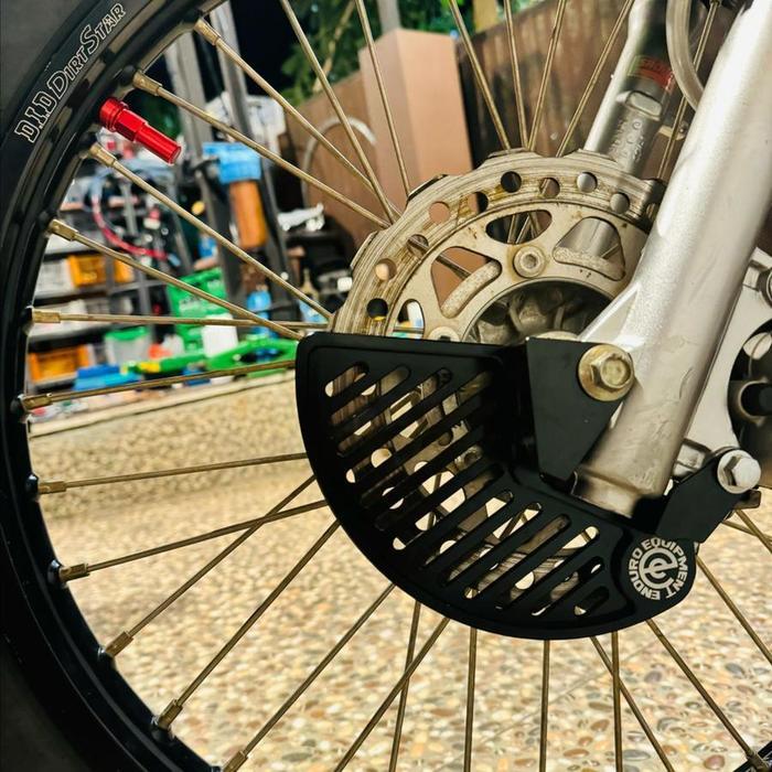 ENDURO EQUIPMENT DISC GUARD DEPAN KLX140 RF TELESCOPIC - HIJAU