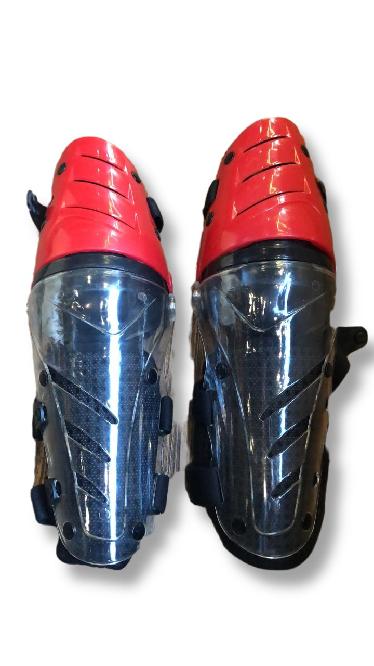 SG KNEE PROTECTOR REFLEX STAR - RED